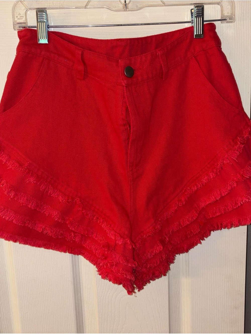 Vintage y2k ruffled red shorts